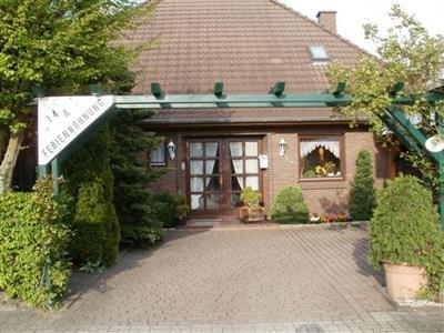 Ferienhaus - 2 Personen -  - Gartenstraße - 26655 - Westerstede